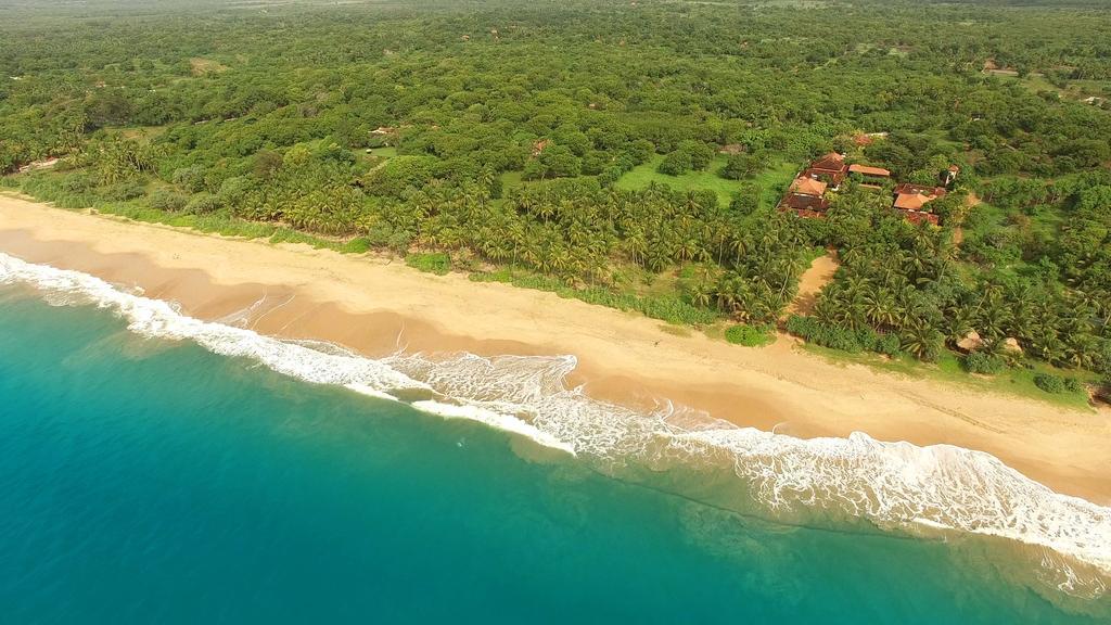 Ranna 212 Beach Resort Кахандамодара Экстерьер фото