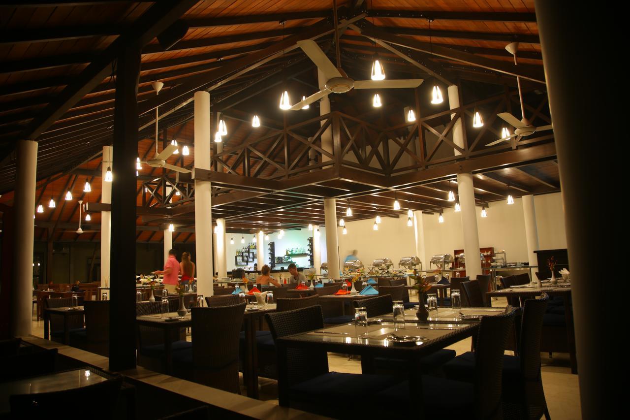 Ranna 212 Beach Resort Кахандамодара Экстерьер фото